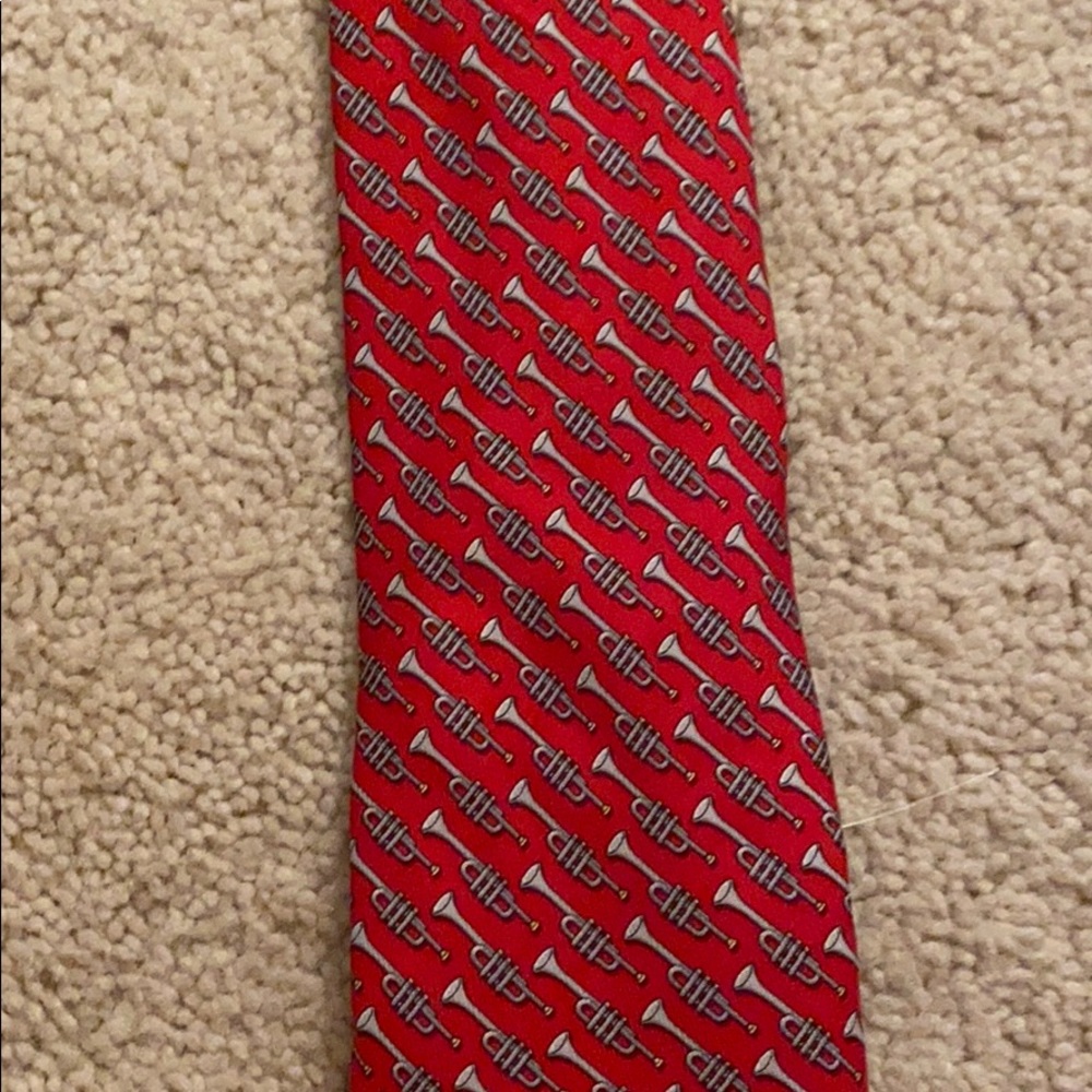 Vineyard Vines Tie